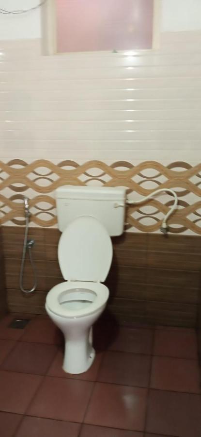 Sivaranjini Tourist Villa Guruvāyūr Exteriör bild