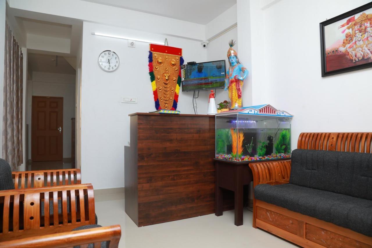 Sivaranjini Tourist Villa Guruvāyūr Exteriör bild