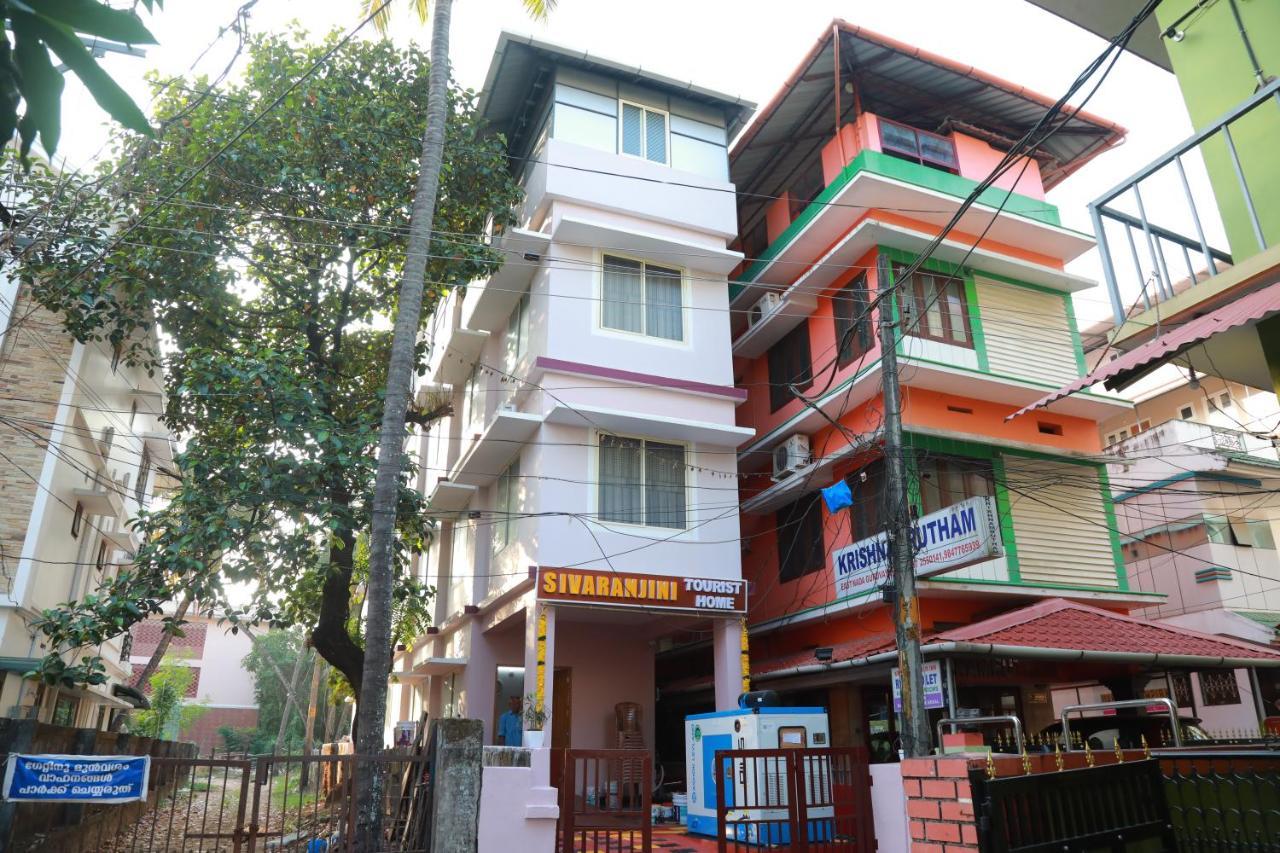 Sivaranjini Tourist Villa Guruvāyūr Exteriör bild