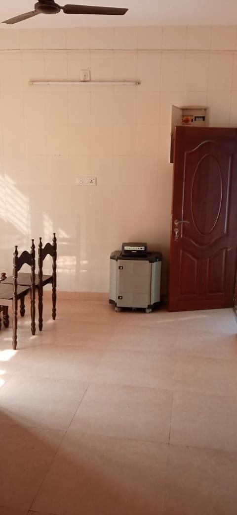 Sivaranjini Tourist Villa Guruvāyūr Exteriör bild